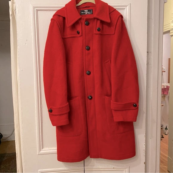 Classic wool red duffle style coat - Picture 1 of 8